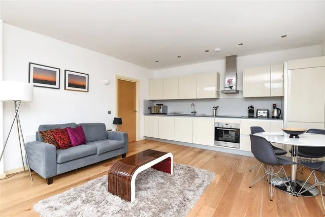 Photo 2 — Marzell House, Lanfrey Place, London, W14