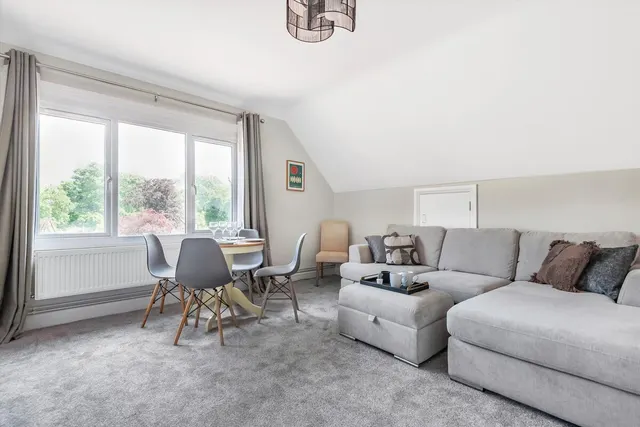 The Avenue, Ascot, SL5, photo 1