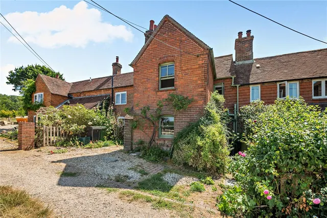 Harts Hill Road, Thatcham, RG18, photo 1