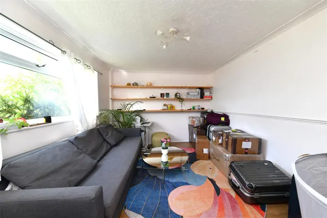 Photo 3 — Ripon Road, Stevenage, SG1 4LX