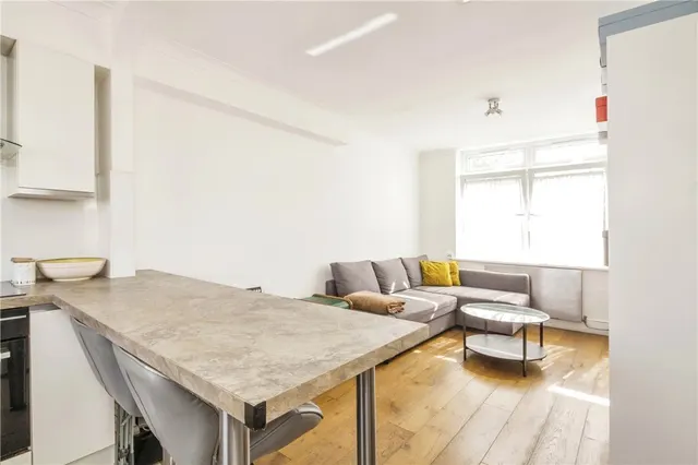 Photo 3 — Sheridan House, York Road, London, SW11