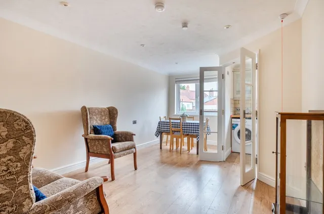 Station Rd, Warminster, BA12, photo 3