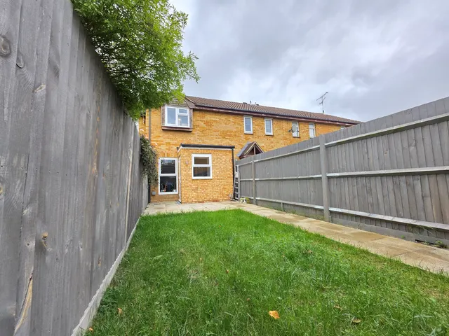 Coppice Way, Aylesbury, HP20, photo 1