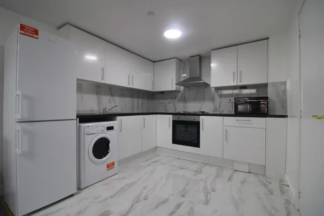Castle Boulevard, NG7, photo 1