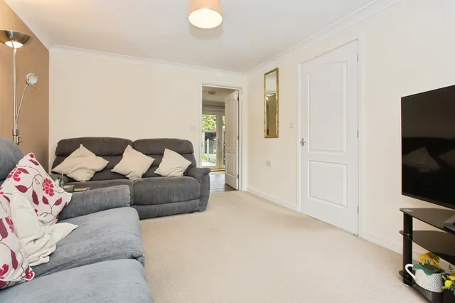 Stanley Webb Close, Cambridge, CB22, photo 2