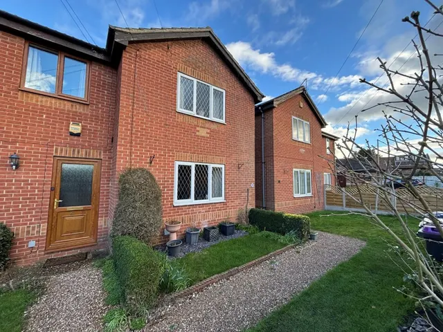 Poplar Grove, Scotter, DN21, photo 3