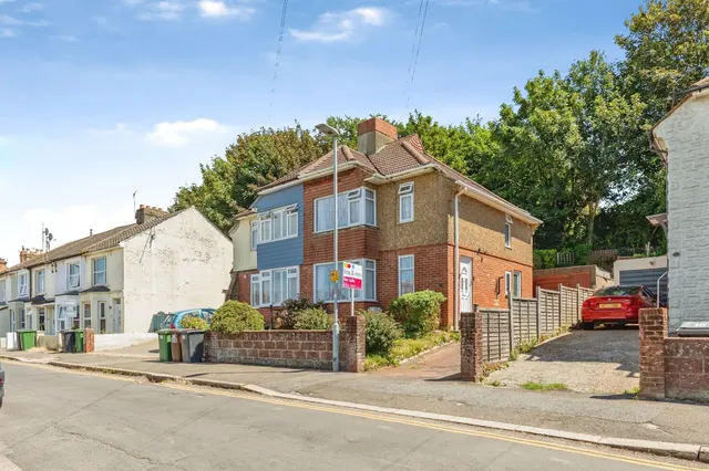 Oakfield Road, Hastings, photo 1