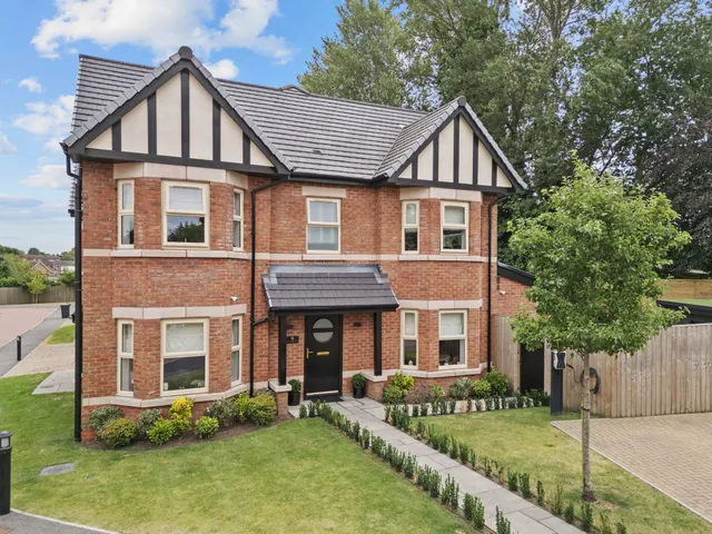 The Orchards, Stockton Heath, Warrington, Warrington, WA4 2GZ, photo 1
