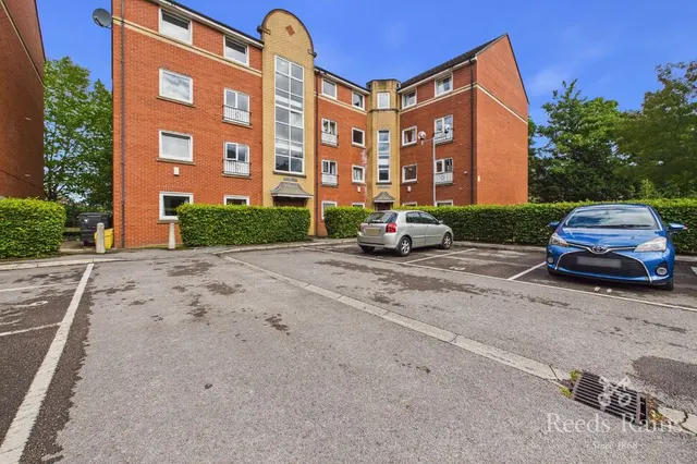 Photo 3 — Whiteoak Road, Manchester, Greater Manchester, M14