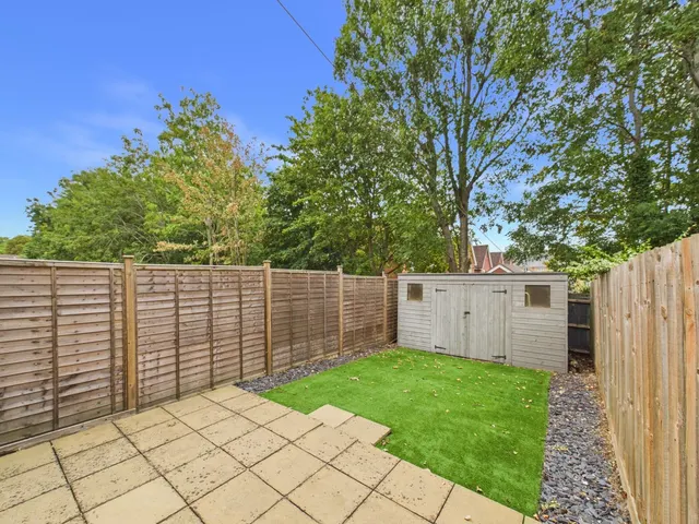 Morden Road, Papworth Everard, CB23, photo 3
