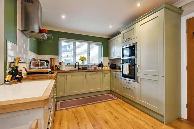 Betws Road, Ammanford, SA18, photo 3