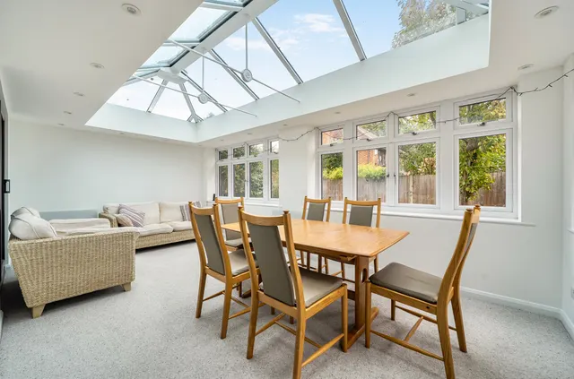 Manor Park Drive, Finchampstead, RG40, photo 2