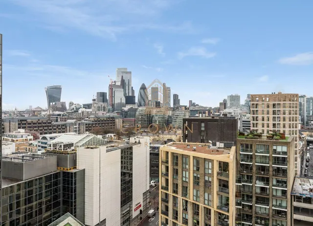 Photo 2 — Vaughan Way, London, E1W 2AH
