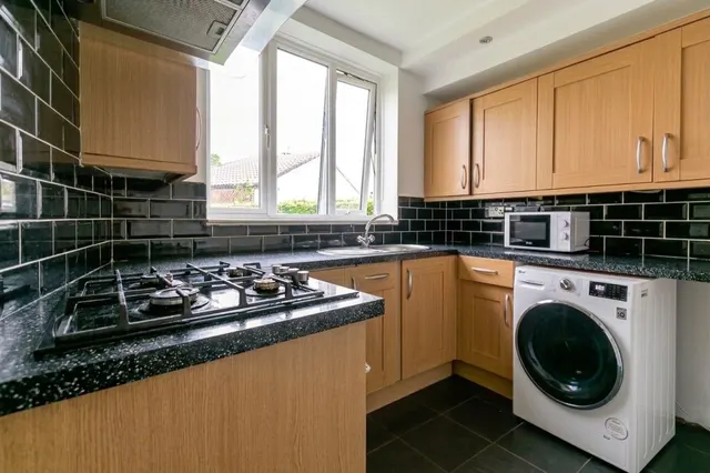 Elm Park, Filton, BS34, photo 2