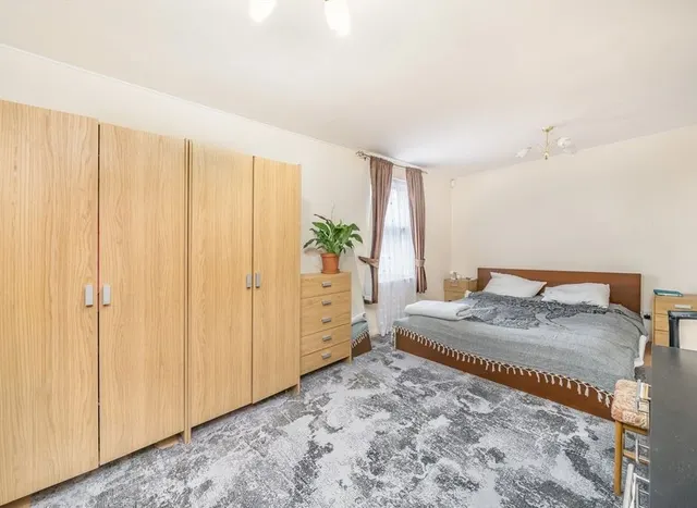 Photo 3 — Alders Close, Alders Close, W5