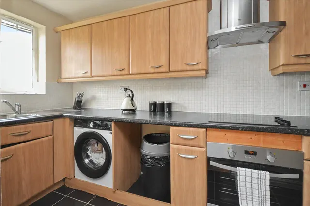 Murray Way, Leeds, LS10, photo 3