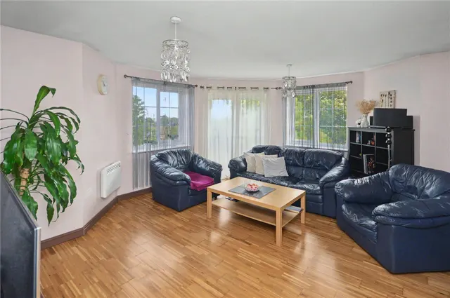Murray Way, Leeds, LS10, photo 2