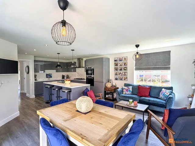 Summers Road, Hugglescote, LE67, photo 3