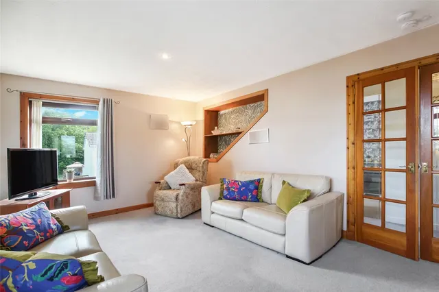 Photo 2 — Wyvis Place, Irvine, Ayrshire, KA11
