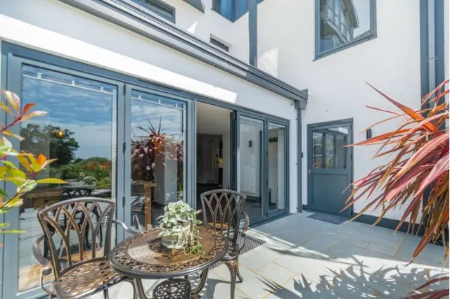 Narberth Road, Tenby, SA70, photo 2