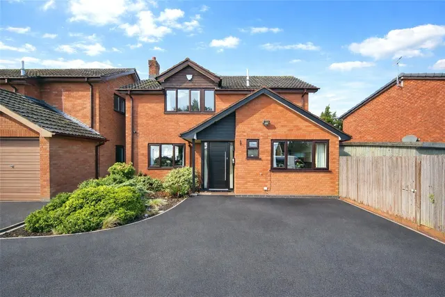 Weddington Road, NUNEATON, Warwickshire, CV10, photo 1