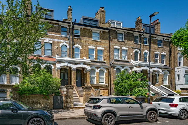 83 St Augustines Road, London, photo 1