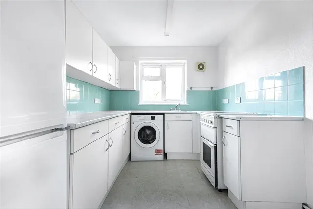 Liddell Way, Ascot, SL5, photo 3