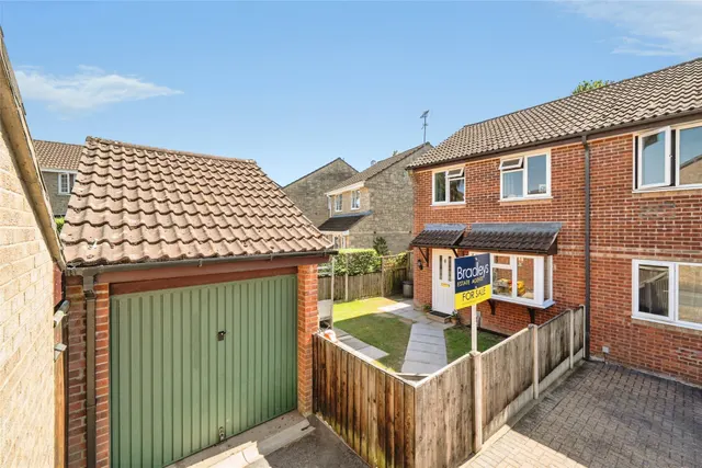 Holmes Road, Heathfield, TQ12
