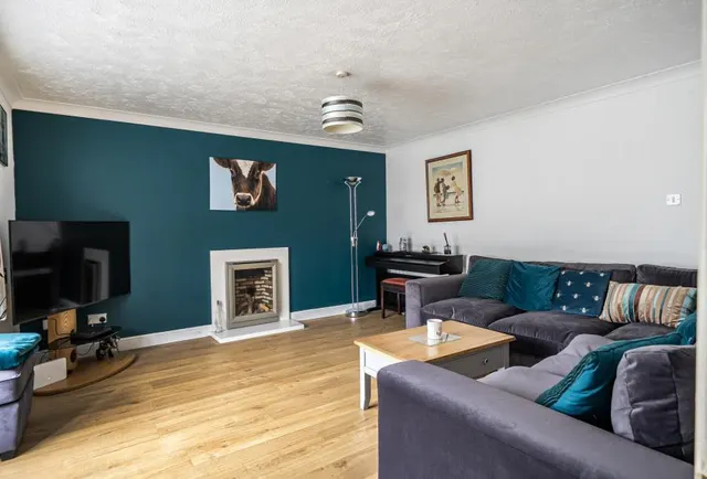 Blackberry Drive, Frampton Cotterell, BS36, photo 1