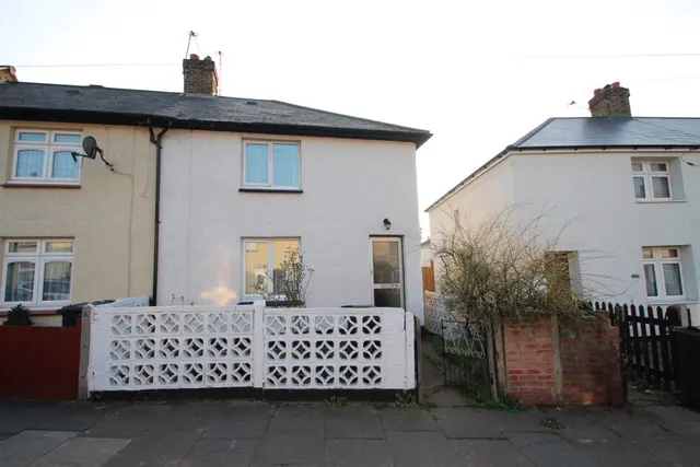 Howard Road, Dartford, photo 1