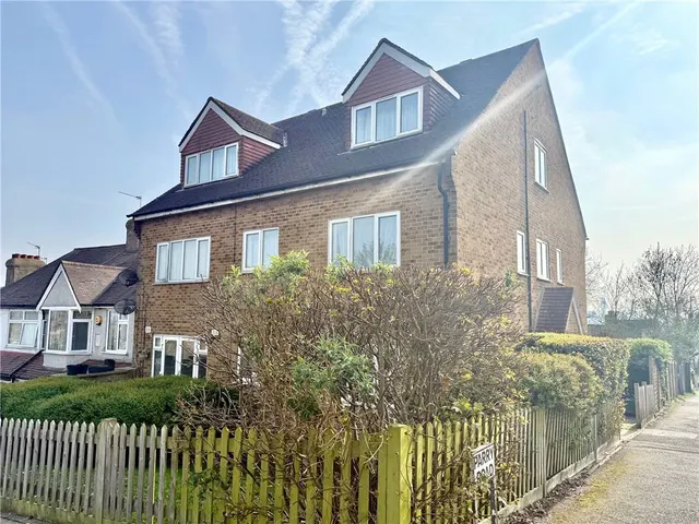 Parry Road, London, SE25, photo 1