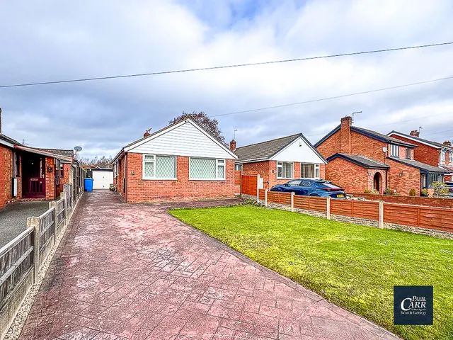 Littlewood Lane, Cheslyn Hay, WS6, photo 1