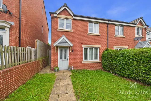 Sheffield Road, Chesterfield, Derbyshire, S41, photo 1