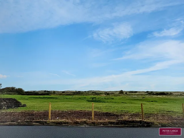 Marine Road East, Prestatyn, LL19, photo 3