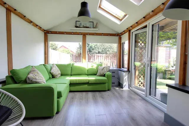Photo 2 — Burton Road, Cottingham