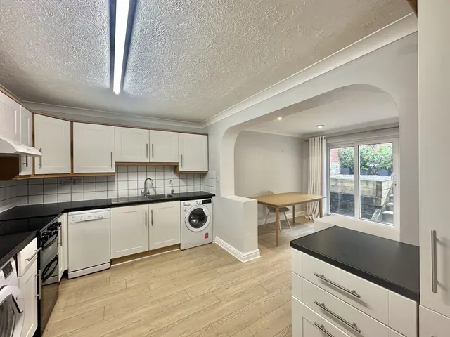 Leaver Road, Henley-on-Thames, RG9, photo 3