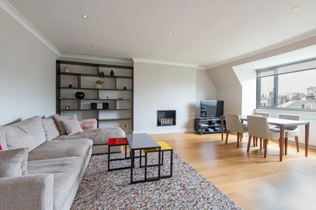 Sutherland Avenue, London, W9, photo 1
