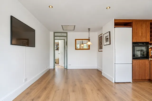 Wilkinson Way, London, W4, photo 3