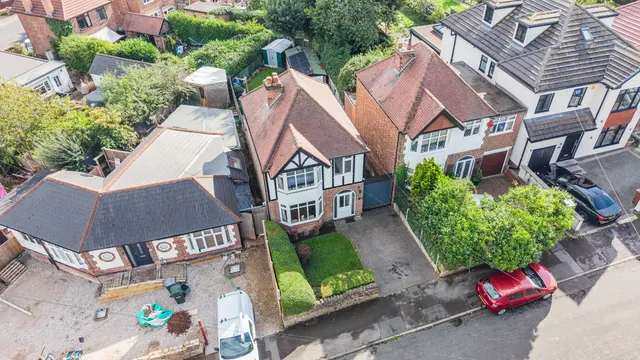 Avondale Road, Carlton, NG4, photo 1
