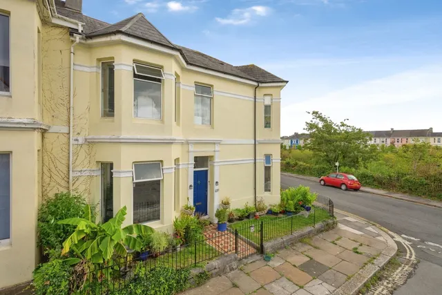 Greenbank Avenue, Plymouth, PL4, photo 1