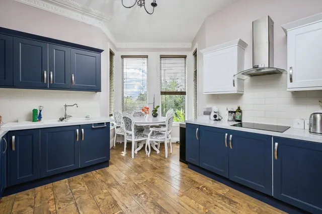 Greenbank Avenue, Plymouth, PL4, photo 2