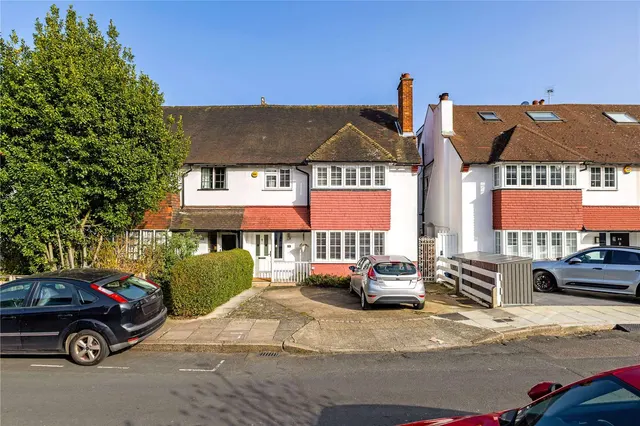 Rothesay Avenue, Richmond, TW10 5EA, photo 1