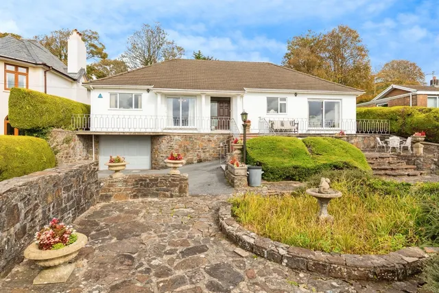 Cwmbach Road, Llanelli, SA15, photo 1