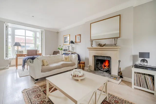 Photo 2 — Abbey Wood, Sunningdale, SL5