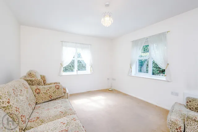 Photo 3 — Apartment 1, 2 Thorncroft Avenue, Astley, Manchester, M29 7TA