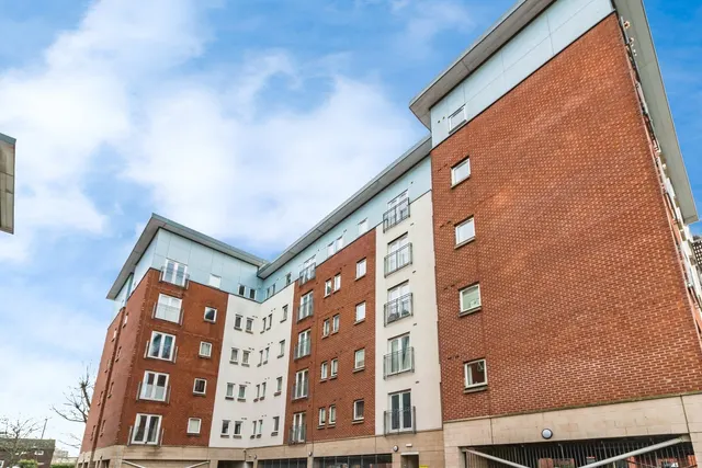 Elmira Way, Salford, Greater Manchester, M5, photo 1