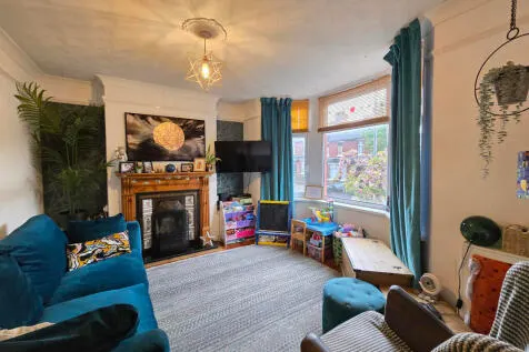 Photo 2 — Woodlands Road, Barry, Vale Of Glamorgan, CF63 4EG, Barry