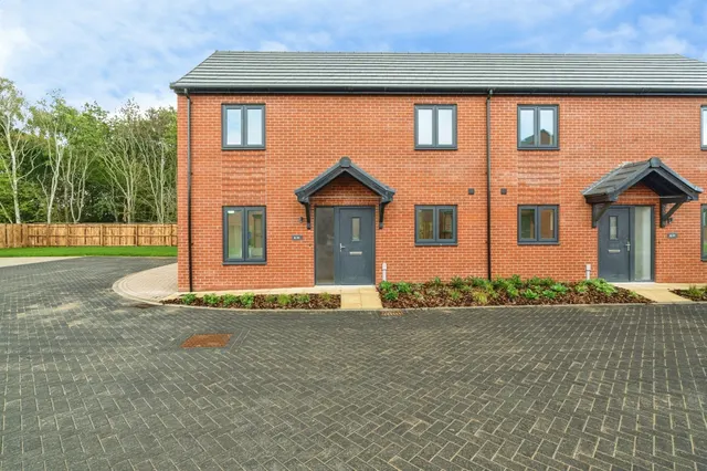 Peacock Drive, Bradwell, NR31, photo 1