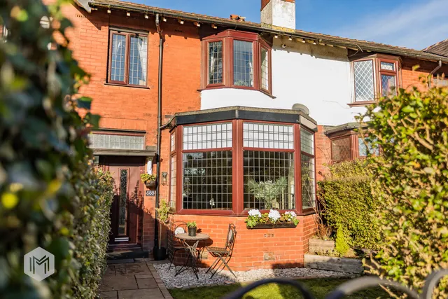 Chorley Old Road, Bolton, BL1 6AA, photo 1