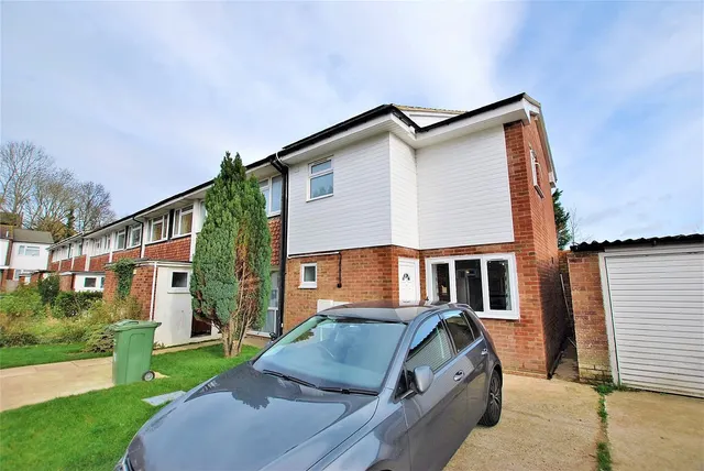 Guildford Park Avenue, Guildford, GU2, photo 1